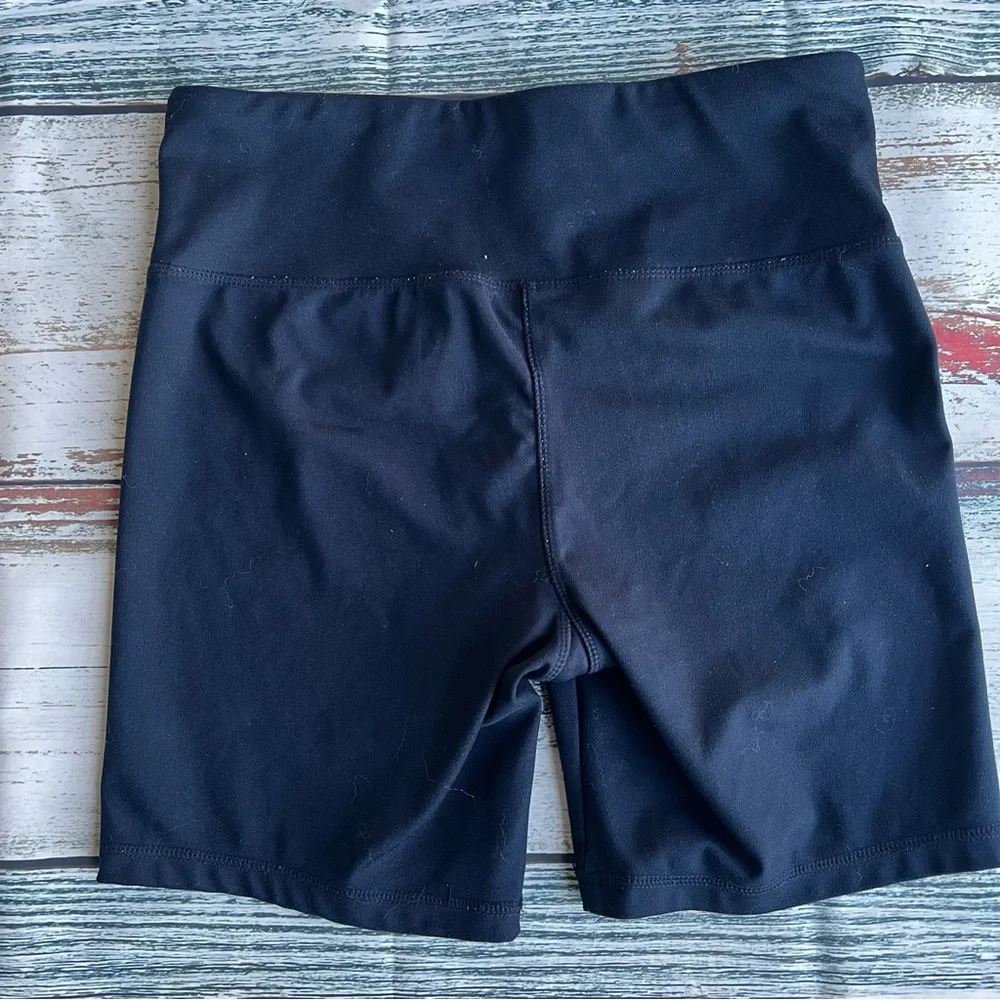 ✅ Jockey Women's navy blue Biker Shorts